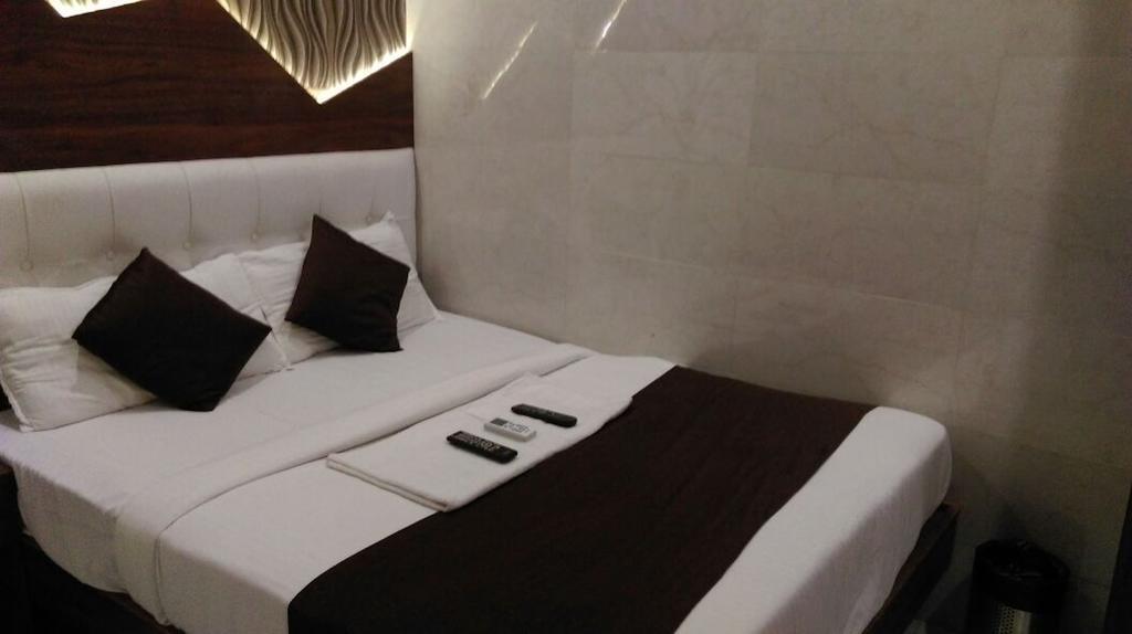 Hotel Palace Residency 뭄바이 외부 사진