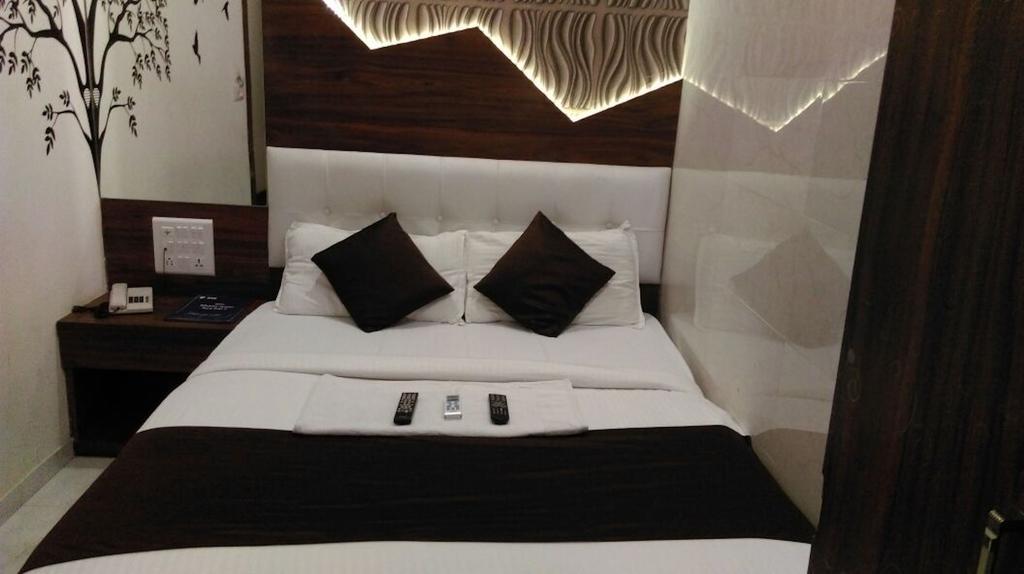 Hotel Palace Residency 뭄바이 외부 사진